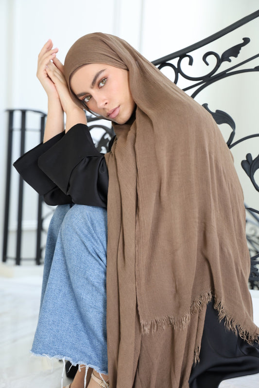 Crinkle Staple Brown Set (Hijab + cap)