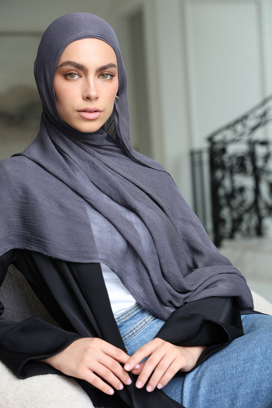 Crinkle Staple Charcoal