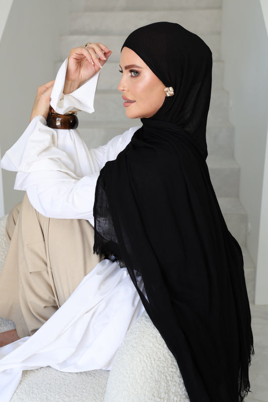 Black Butter Soft Crinkle Staple set (hijab+cap)