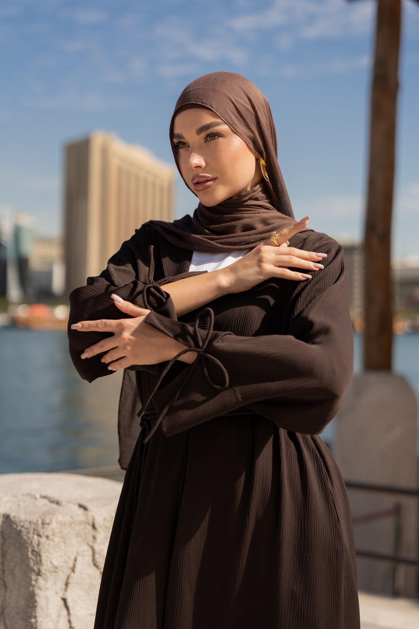 The Ribbed Tie Cuff Abaya